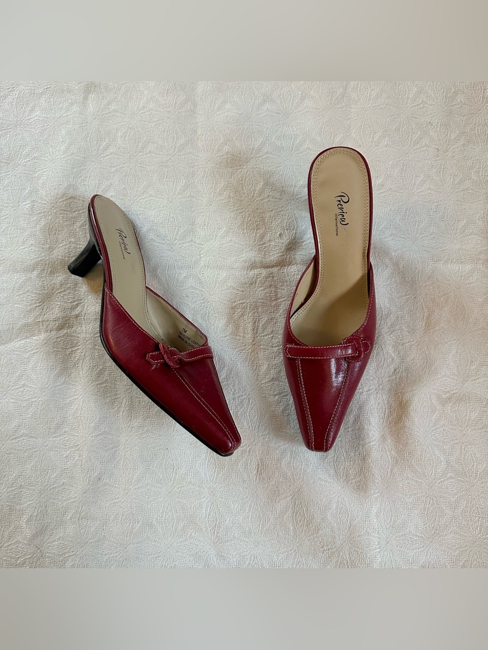Vintage 90s Y2K Preview International Buckle Heels Office Siren 7 Point Red
Ge